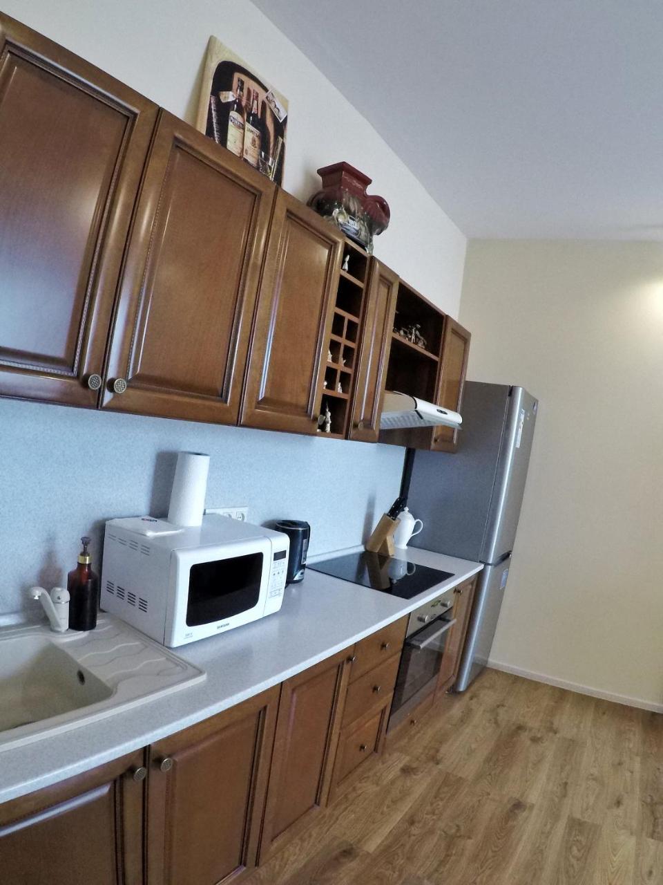 Apartment On Dragomirova Киев Екстериор снимка